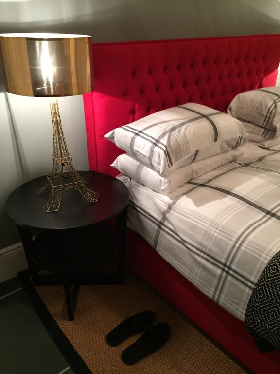 ニューポート・パグネル Montpellier House Bed & Breakfast 部屋 写真